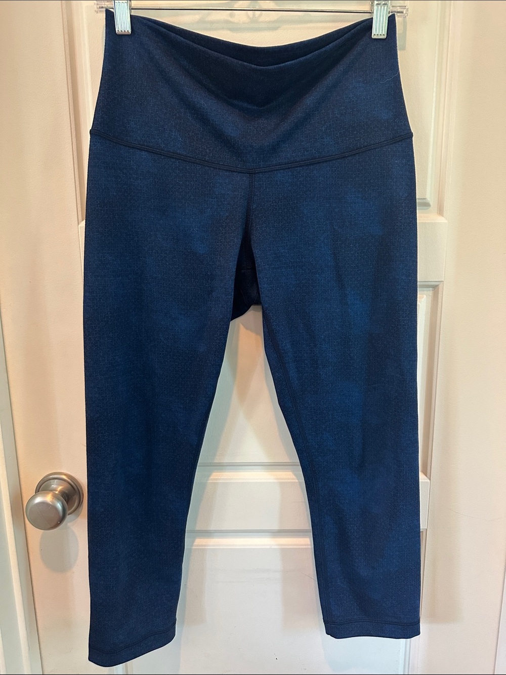 lululemon athletica Navy High-Rise Capri Leggings